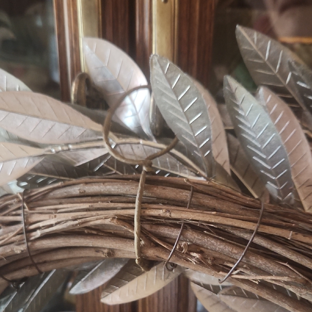 Silver Leaf Wreath Decor 19 Inches Diameter DIYers - Picture 6 of 6